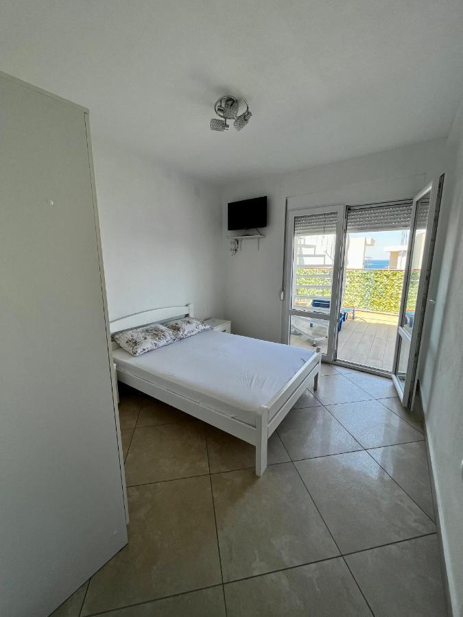 Apartments Apartmani Bojana Utjeha Dış mekan fotoğraf