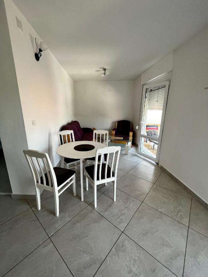 Apartments Apartmani Bojana Utjeha Dış mekan fotoğraf