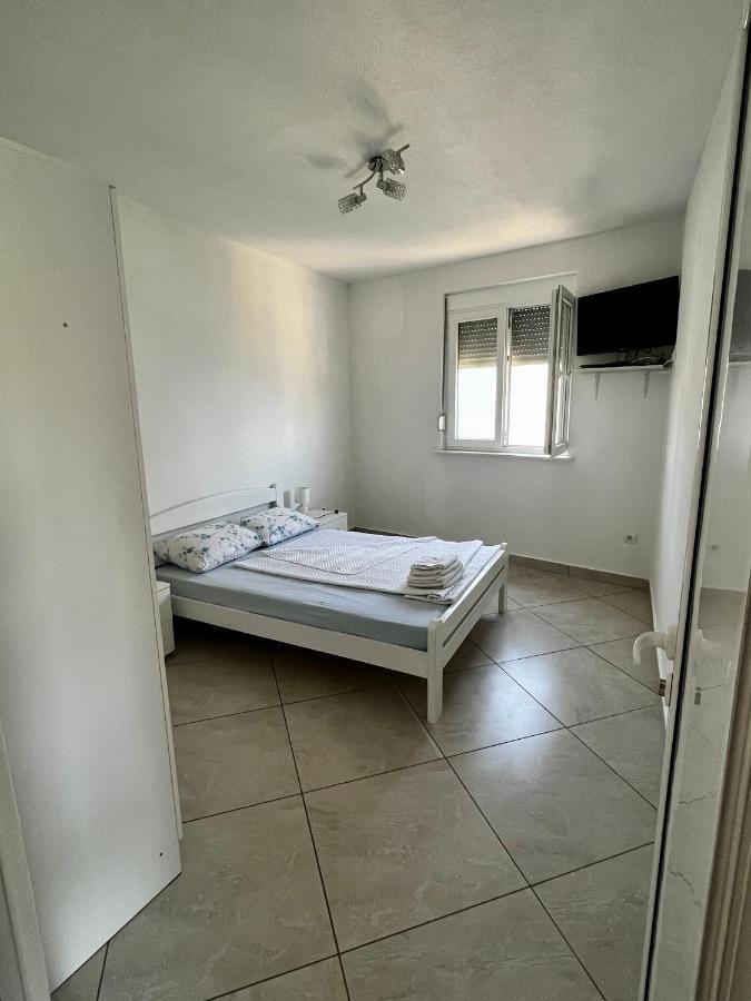 Apartments Apartmani Bojana Utjeha Dış mekan fotoğraf